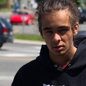 Meet your Posher, Roberto